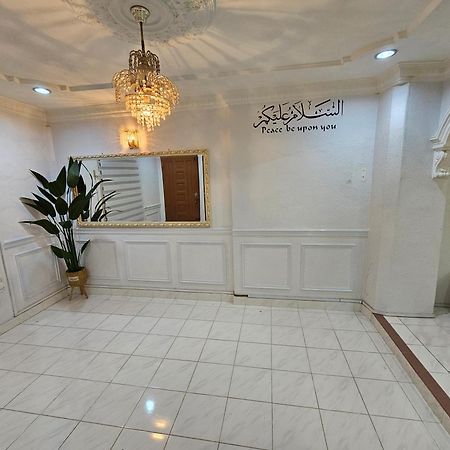 Ruhani Homestay 3 Kb - 4 Bedroom Fully Airconditioned With Wifi & Netflix Кота-Бару Екстер'єр фото